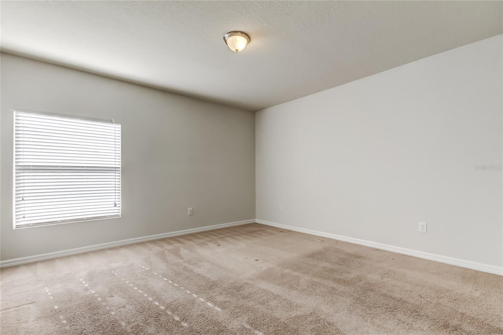 NEW RIVER LAKES PH 01 - Residential