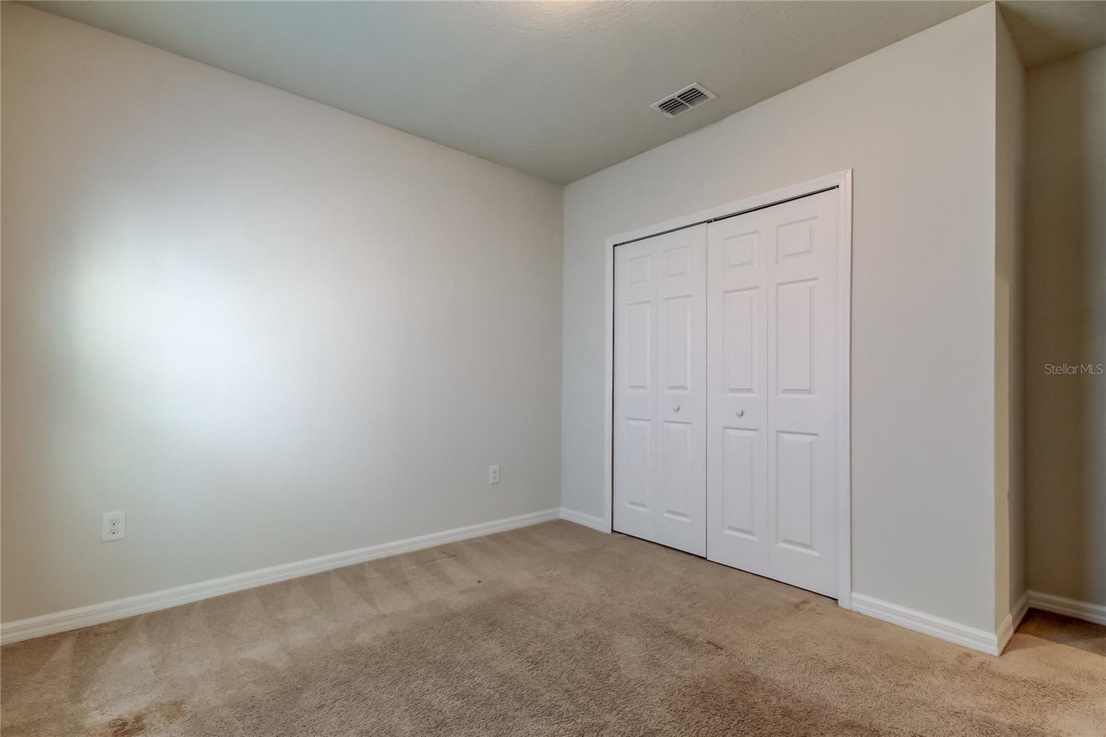 NEW RIVER LAKES PH 01 - Residential