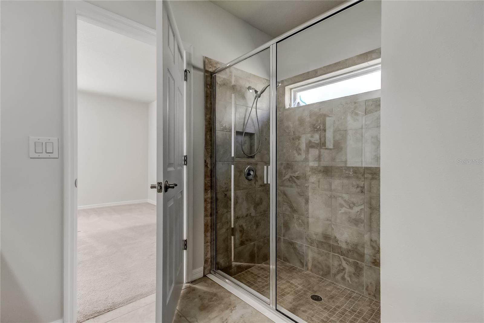 NEW RIVER LAKES PH 01 - Residential