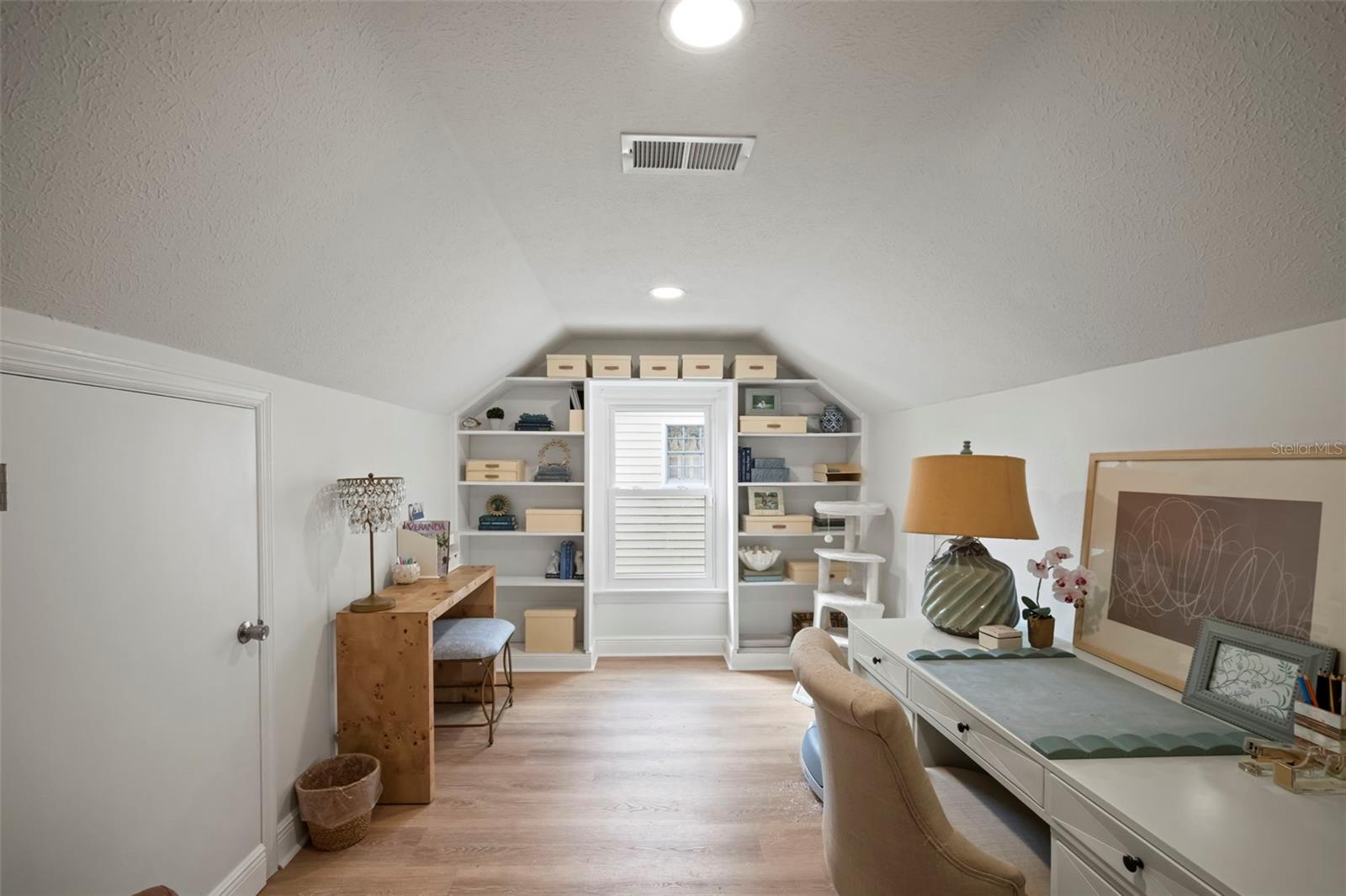 A L BACKS SUB - Residential