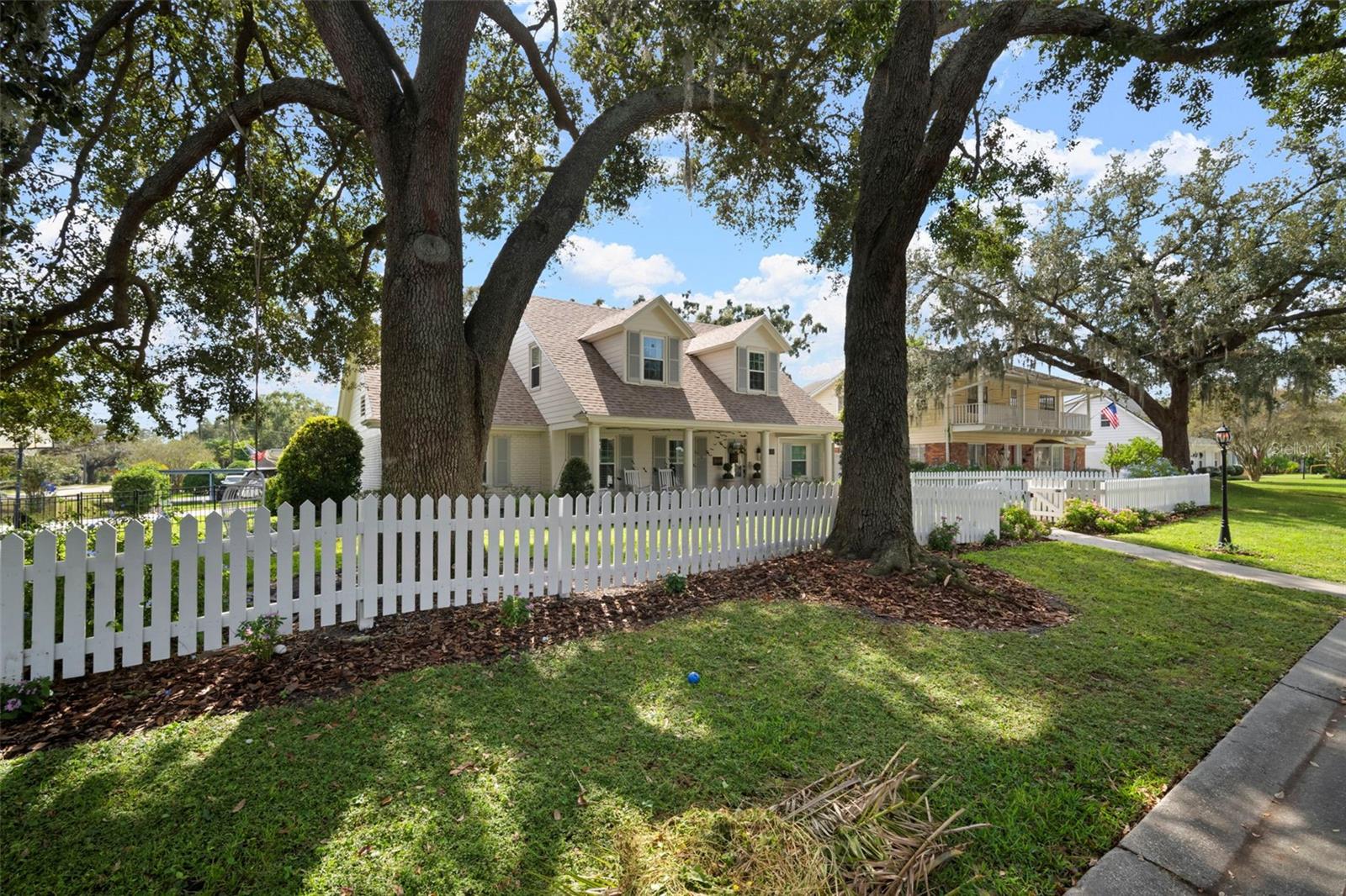 A L BACKS SUB - Residential