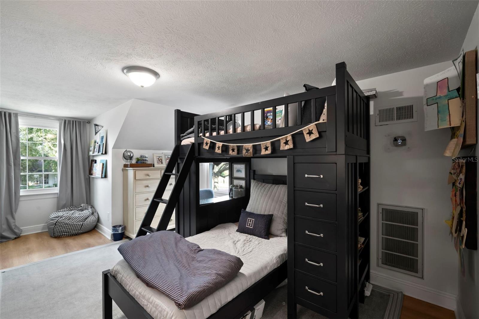 A L BACKS SUB - Residential