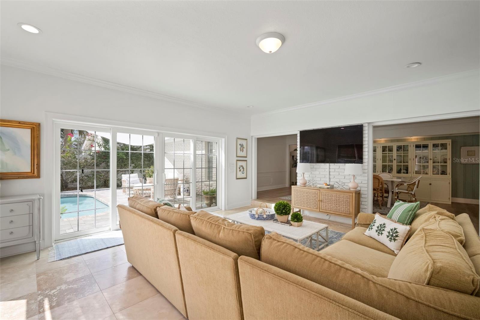 A L BACKS SUB - Residential