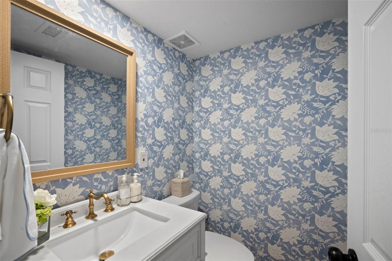 A L BACKS SUB - Residential