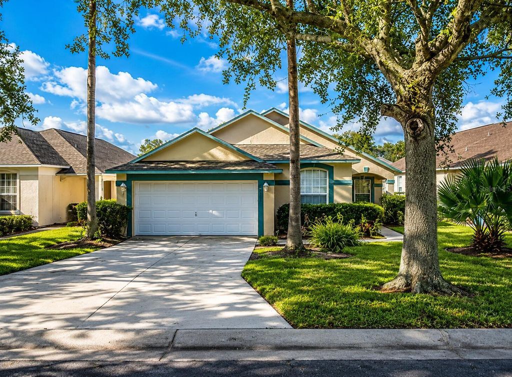 Photo of 1516 Gulf Vue Drive, Haines City, FL 33844 (MLS # O6417842)