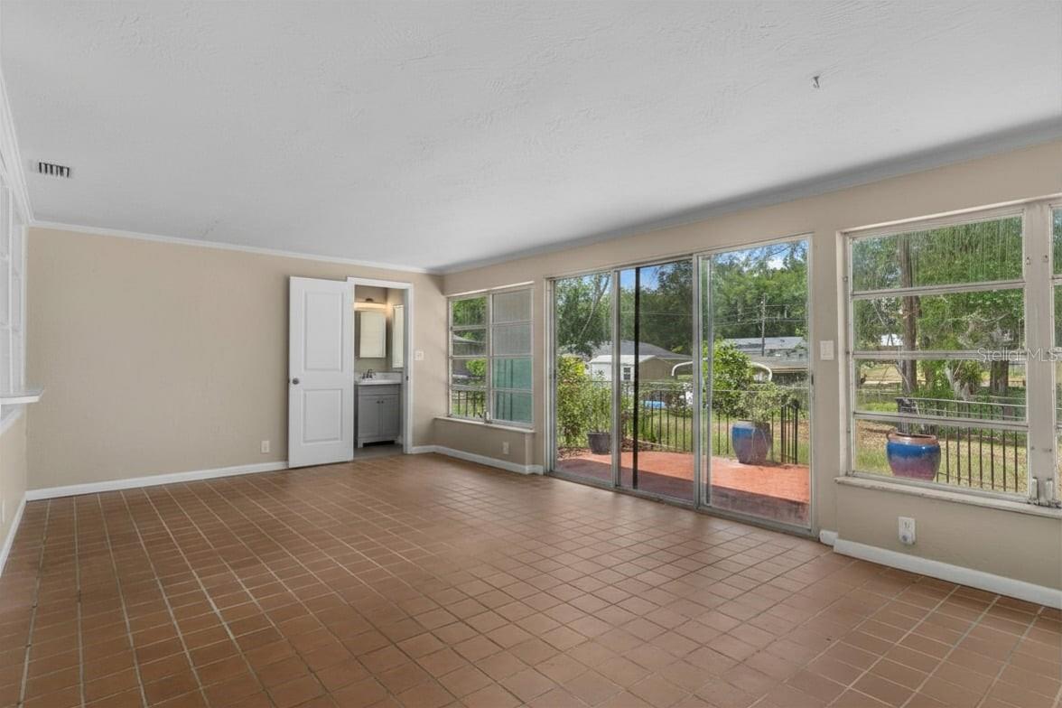 INVERNESS HIGHLANDS SOUTH - Residential