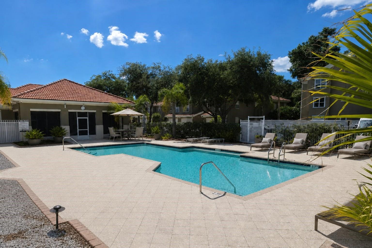 PALMAVISTA 1 A CONDO - Residential