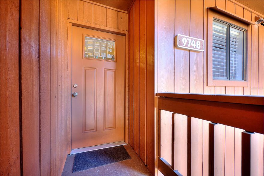 Welcome to the gated community of One Thousand Oaks, a beautifully established neighborhood lined with mature oak trees and ideally located near downtown Orlando, SODO, shopping, dining, major hospitals, and with easy access to the airport. This well-maintained 3-bedroom, 2-bath home offers an open floor plan with vaulted ceilings throughout. The main level features the kitchen, living and dining areas, and the primary bedroom with a private balcony. Upstairs you’ll find two additional bedrooms, a full bath, and continued vaulted ceilings. An enclosed balcony off the living room provides additional storage space, along with access to a shared balcony leading to the backyard.
Recent updates include newer appliances, A/C (2022), and water heater (2023). Washer and dryer are included (2023). Residents enjoy community amenities such as a pool, tennis courts, and clubhouse. Zoned for Blankner K-8 and Boone High School. The maintenance fee covers exterior maintenance, roof, grounds, pool and recreational facilities, pest control, sewer, trash, and water. Priced to sell! Schedule a showing today.