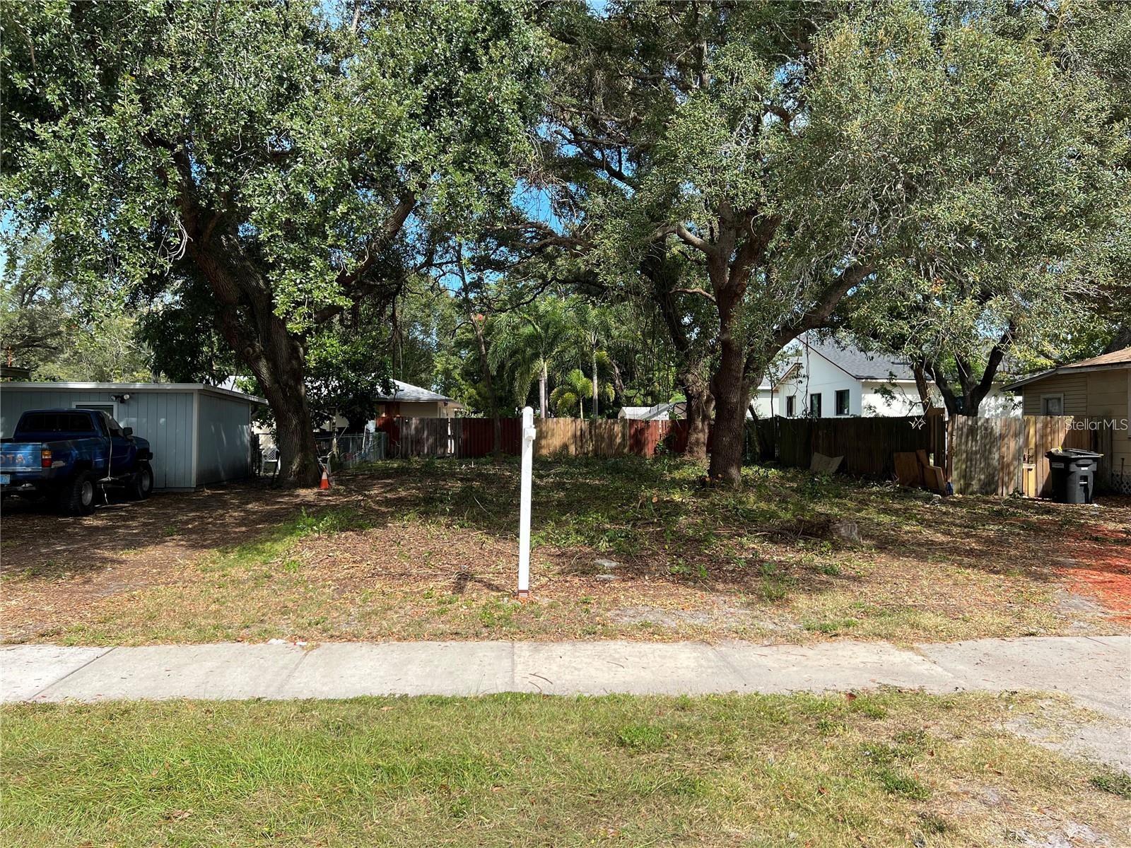 Vacant Lot ready to build your dream home. Located in the heart of Clearwater. Minutes away from famous Clearwater Beach, Downtown Clearwater, shopping and many restaurants.