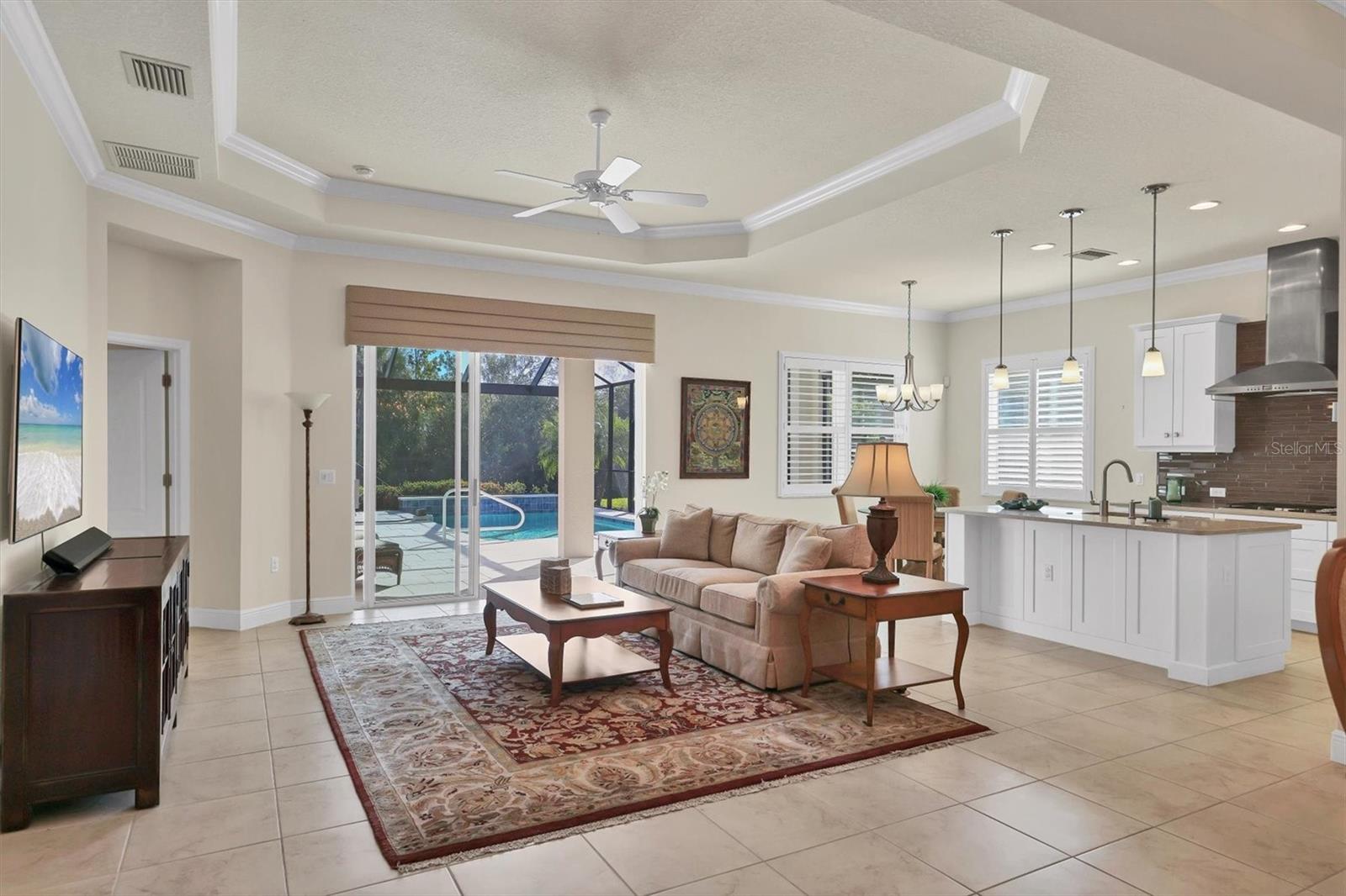 WOODLAND TRACE - Residential