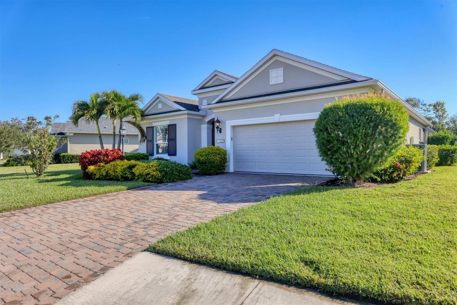 WOODLAND TRACE - Residential