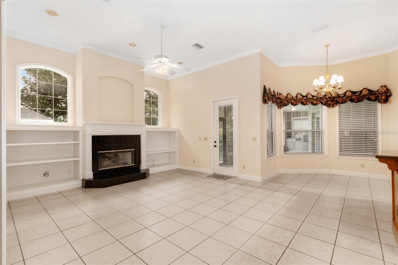 SUMMERTON - Residential