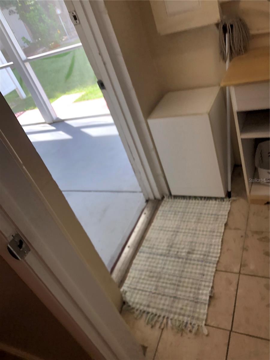 NOKOMIS - Residential Lease