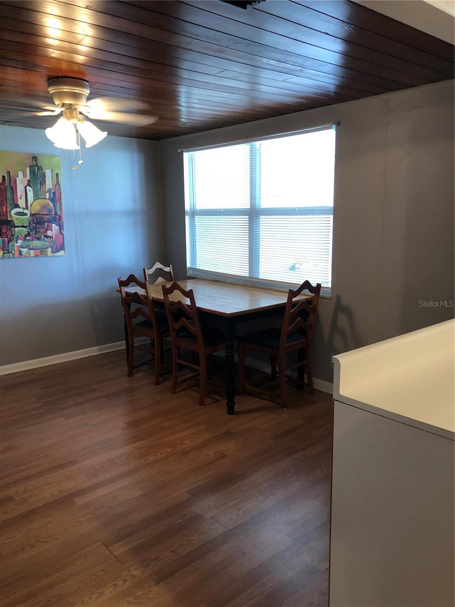 NOKOMIS - Residential Lease