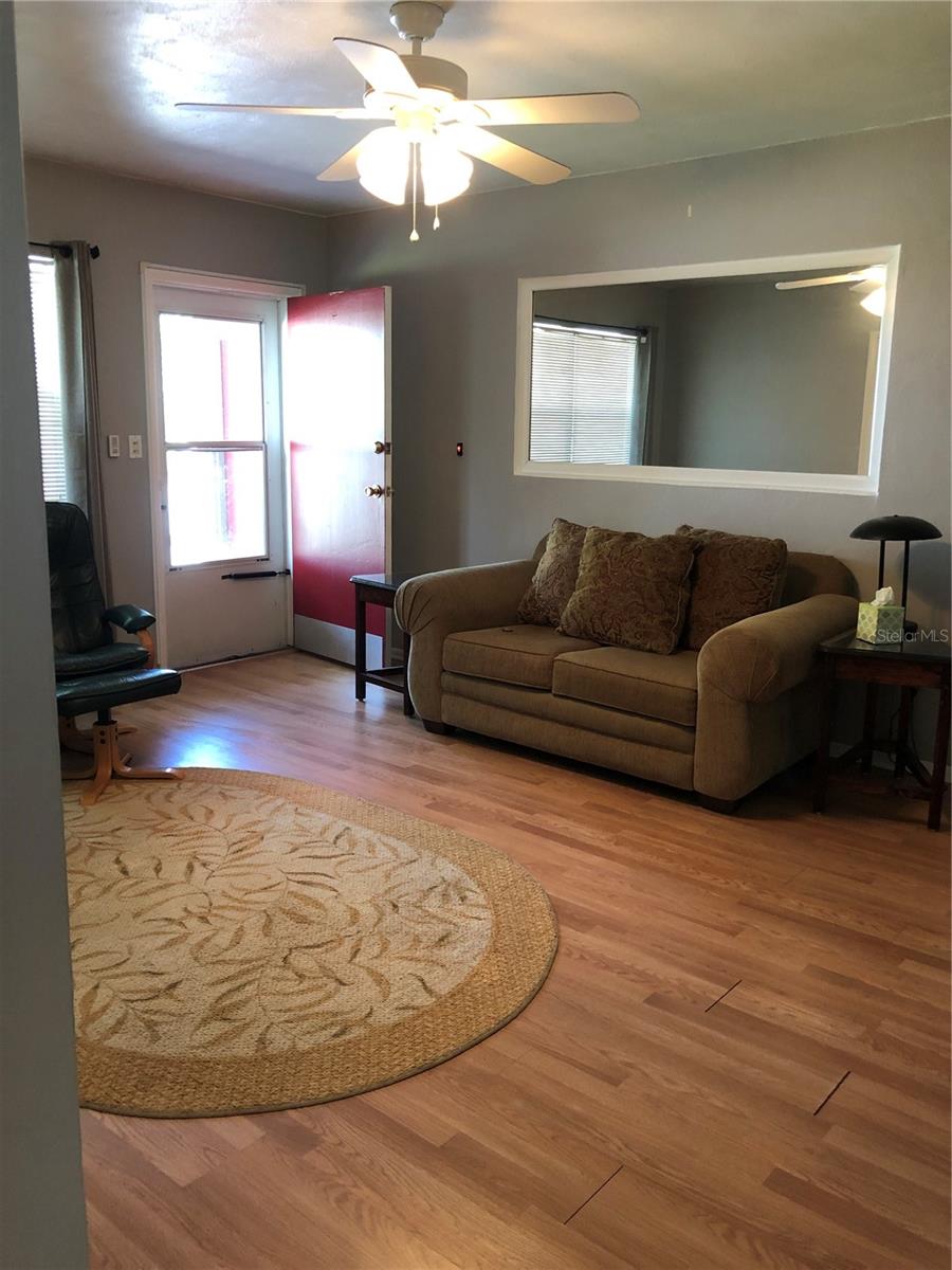 NOKOMIS - Residential Lease