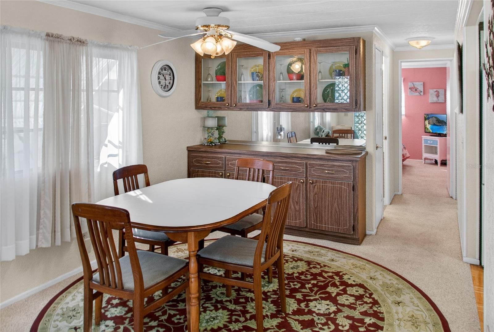 COUNTRY CLUB ESTATES - Residential