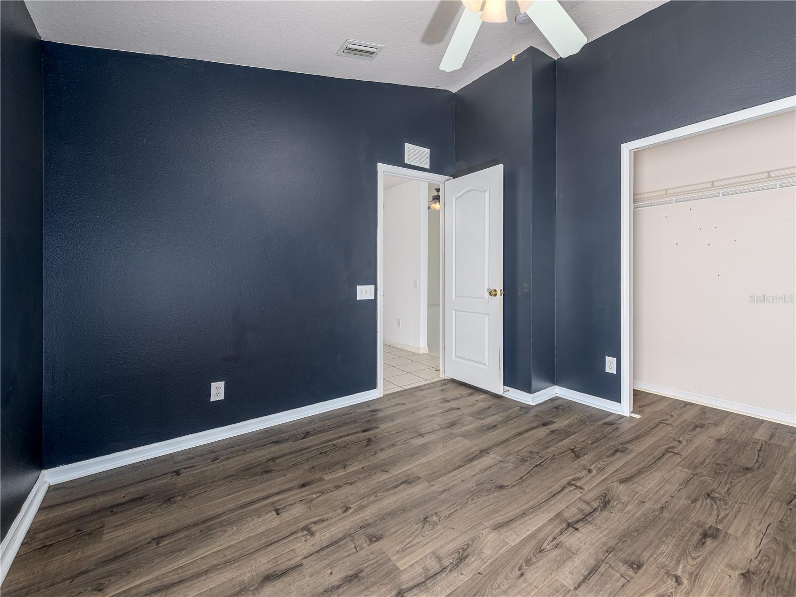 SOUTH COVE PH 2/3 - Residential Lease