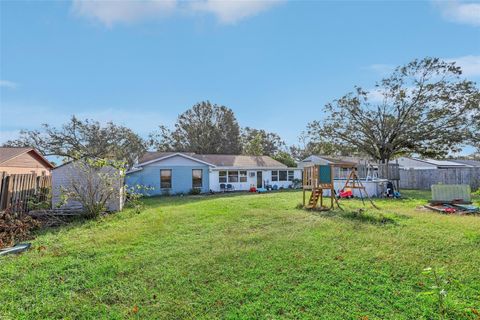 A home in SEFFNER