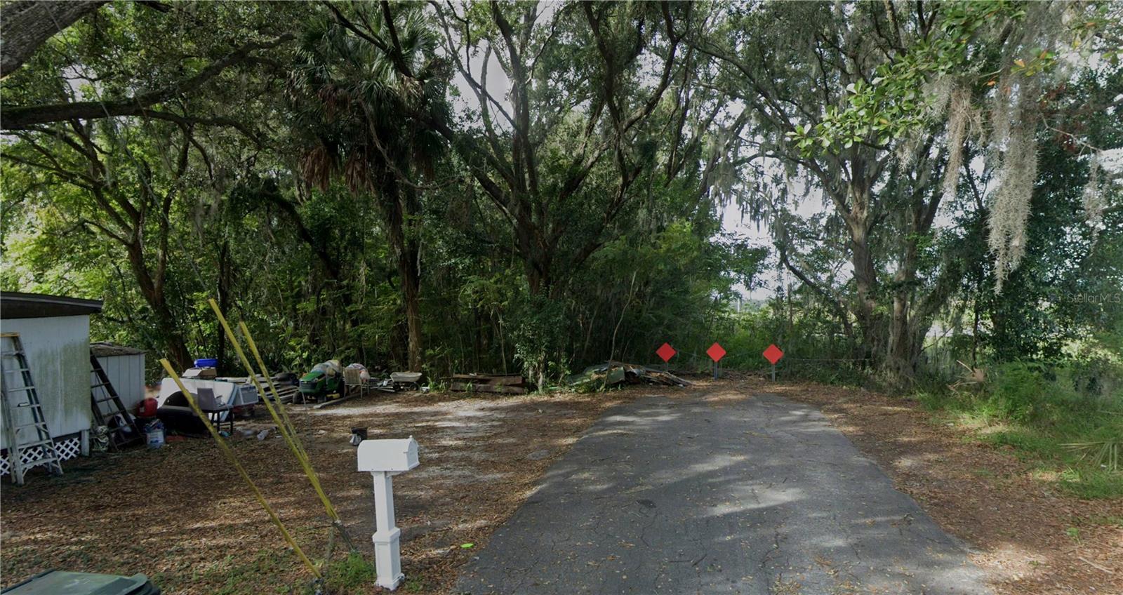 OVEIDA HEIGHTS - Land