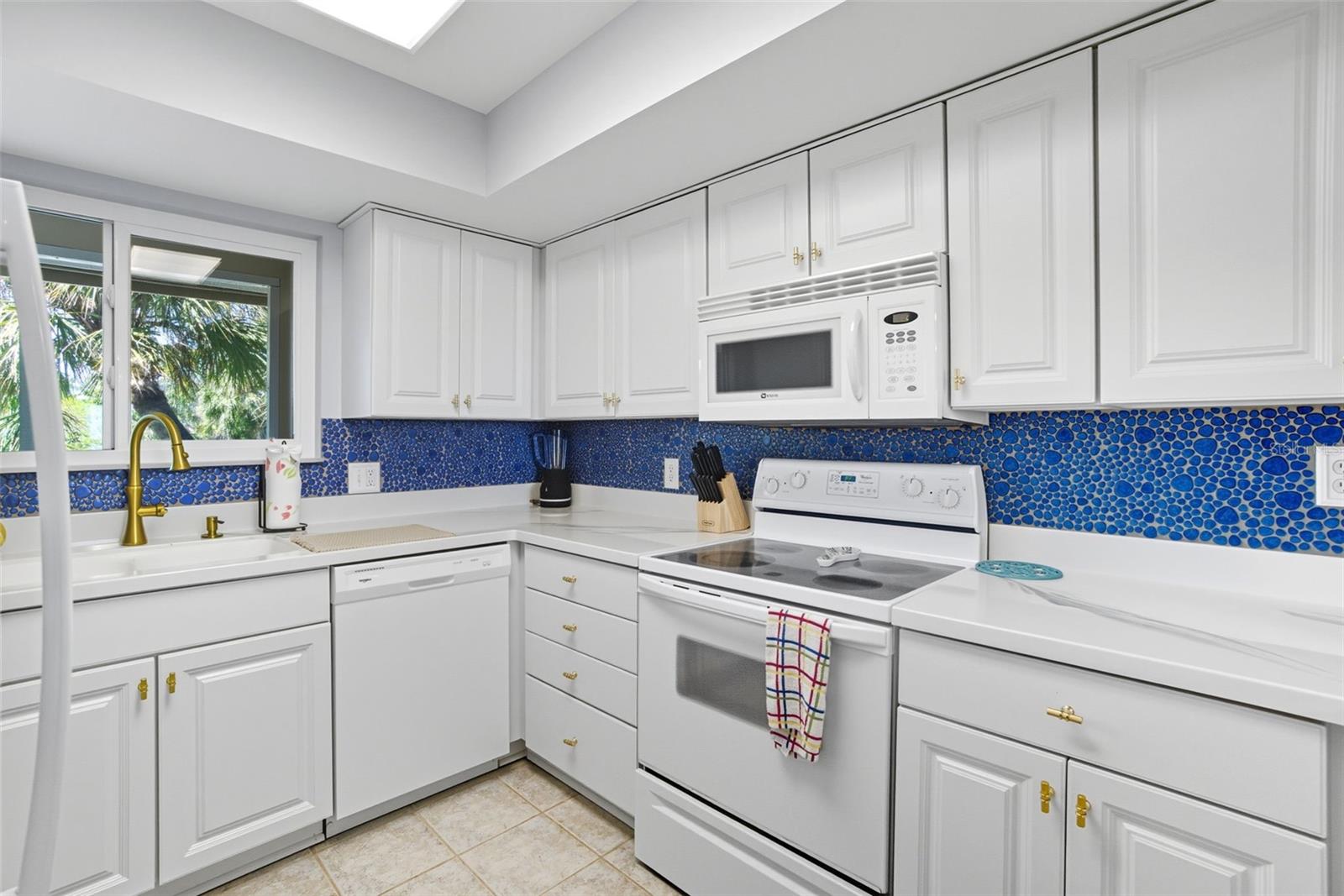 WESTBAY COVE SOUTH - Residential