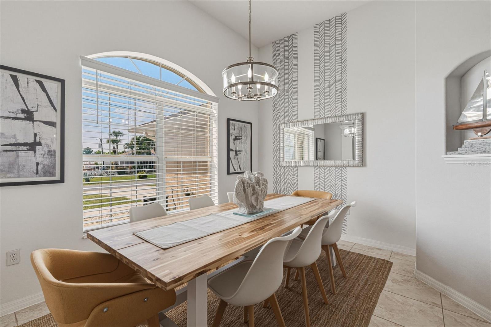 SOUTH VENICE - Residential