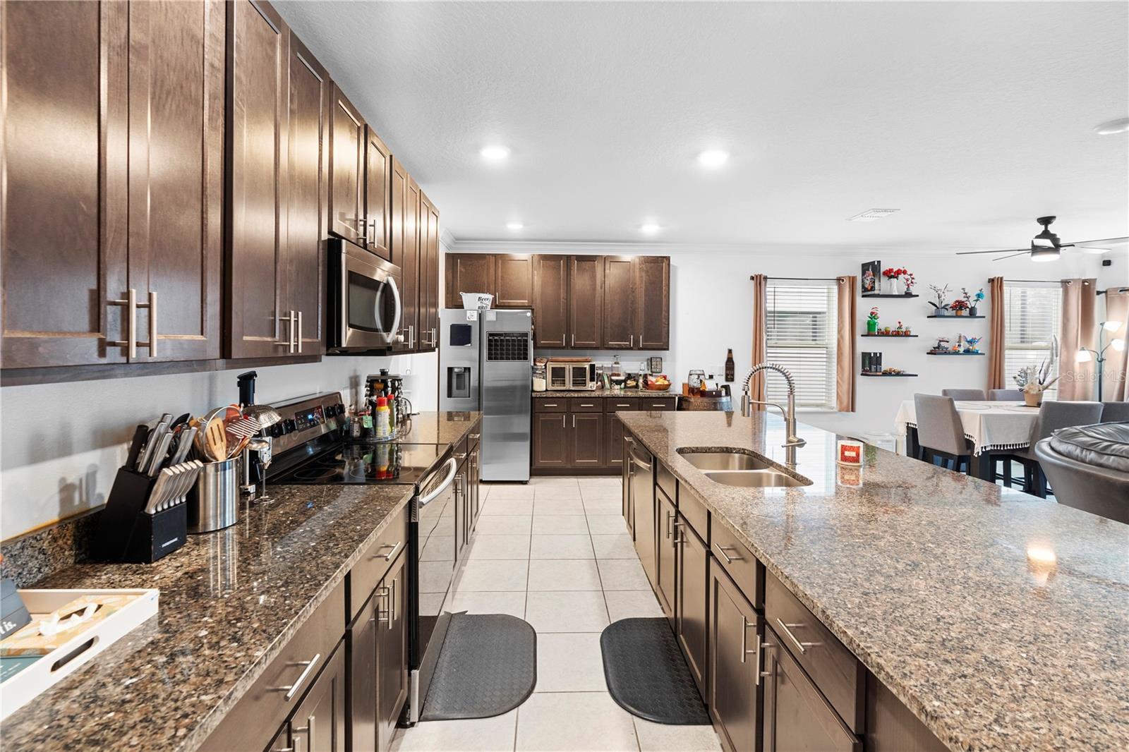 MALLORY SQUARE-PH 2 - Residential