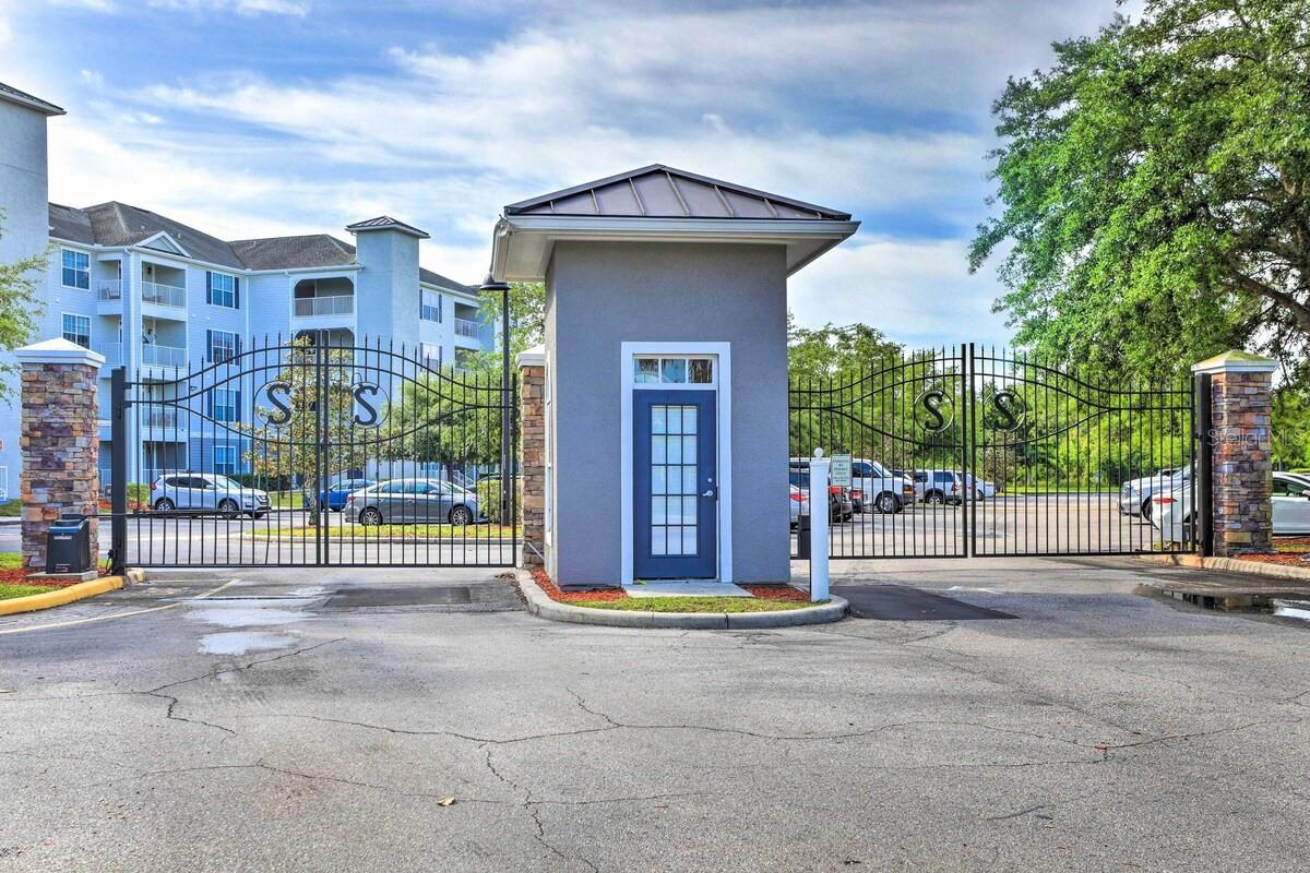 VILLAS AT SECRET LAKE CONDO - Residential