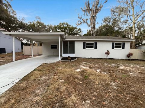 Häuser zum Verkauf in Mount Dora: Ihr nächstes Zuhause in Florida beginnt hier 13 - Jen Dantas 806 WEDGEWOOD DRIVE MOUNT DORA FL 32757