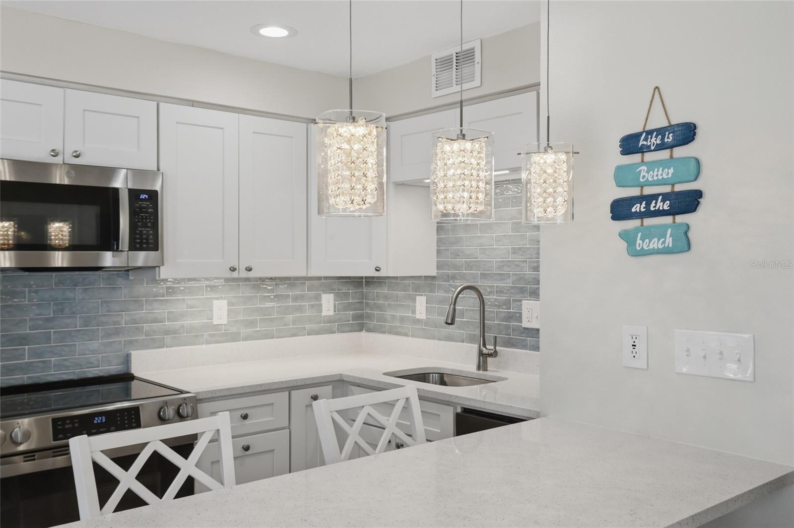 SIESTA BEACH HOUSE - Residential