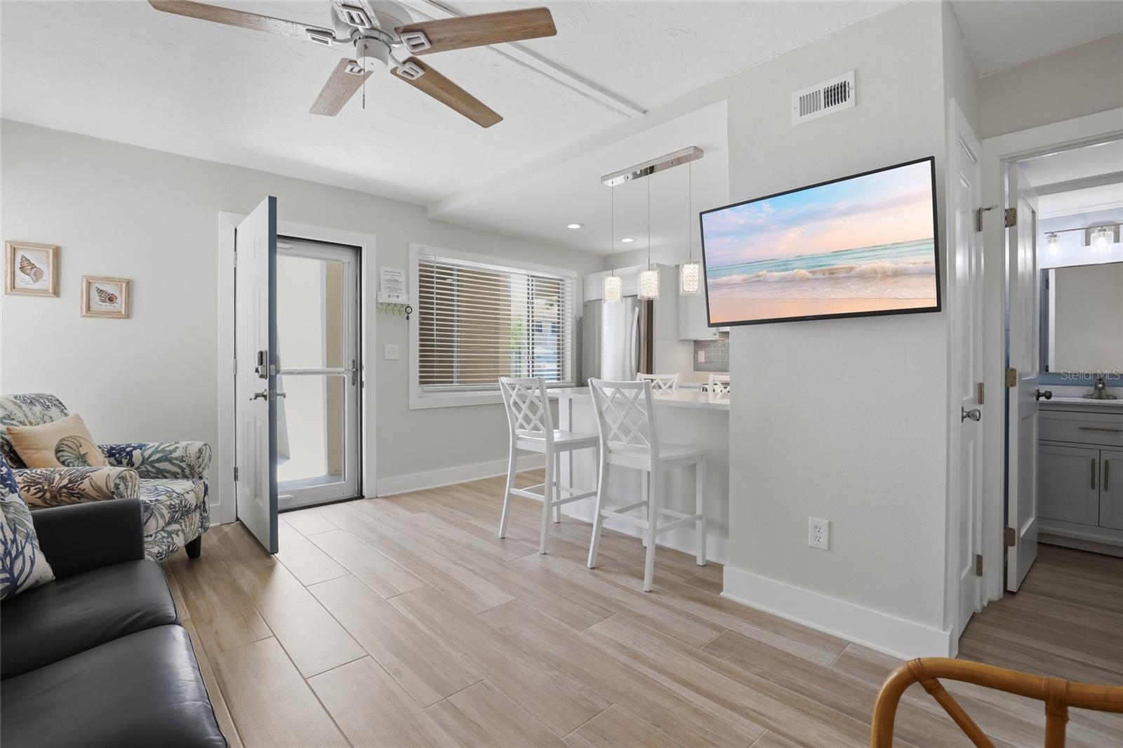 SIESTA BEACH HOUSE - Residential