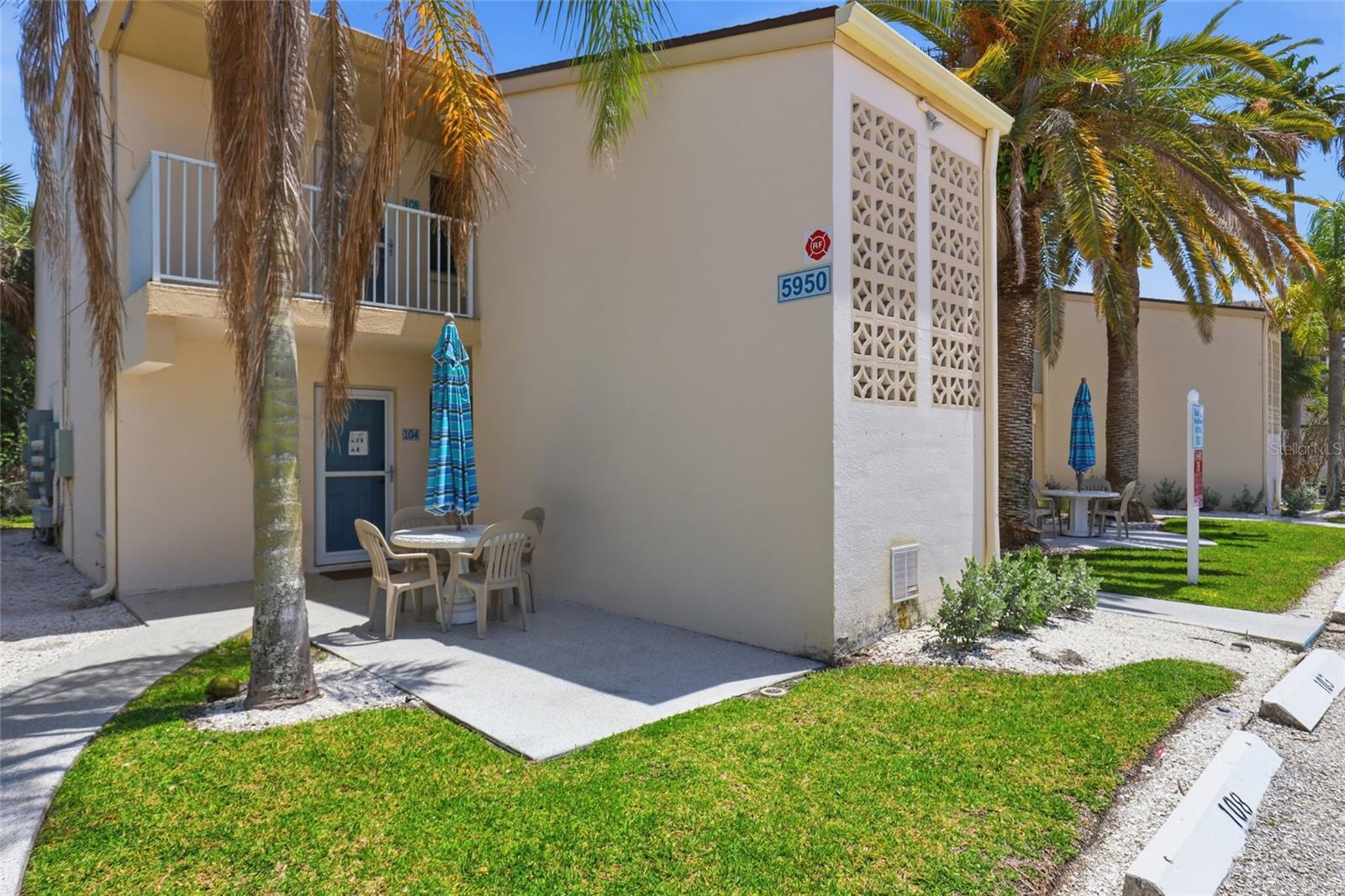SIESTA BEACH HOUSE - Residential