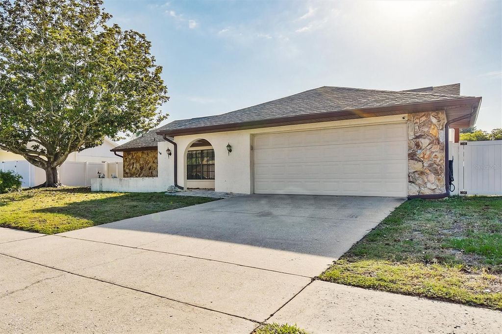 Photo of 4422 Tall Oak Lane, New Port Richey, FL 34653 (MLS # W7885518)