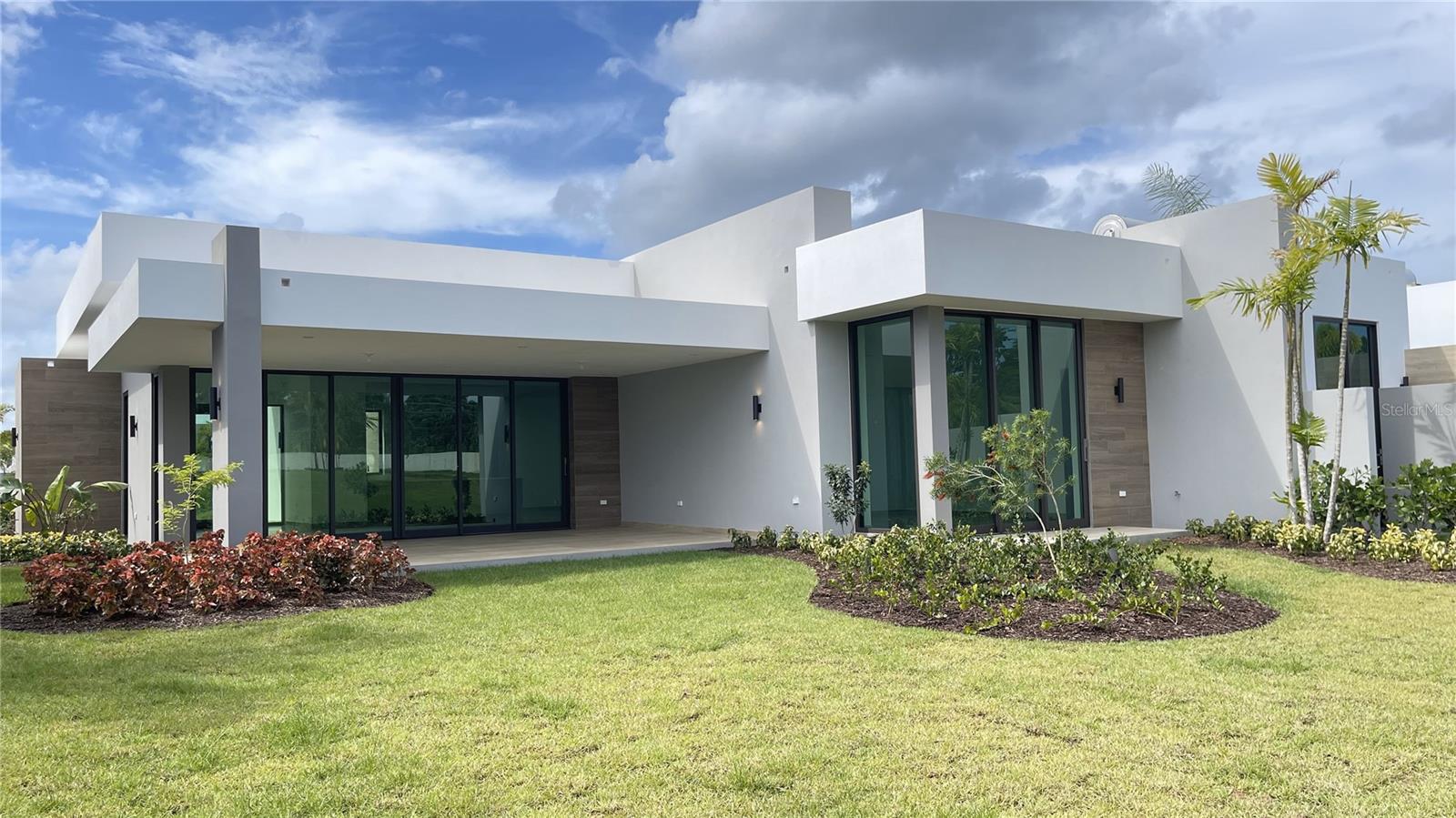 THE ISLES AT DOADO BEACH - Residential