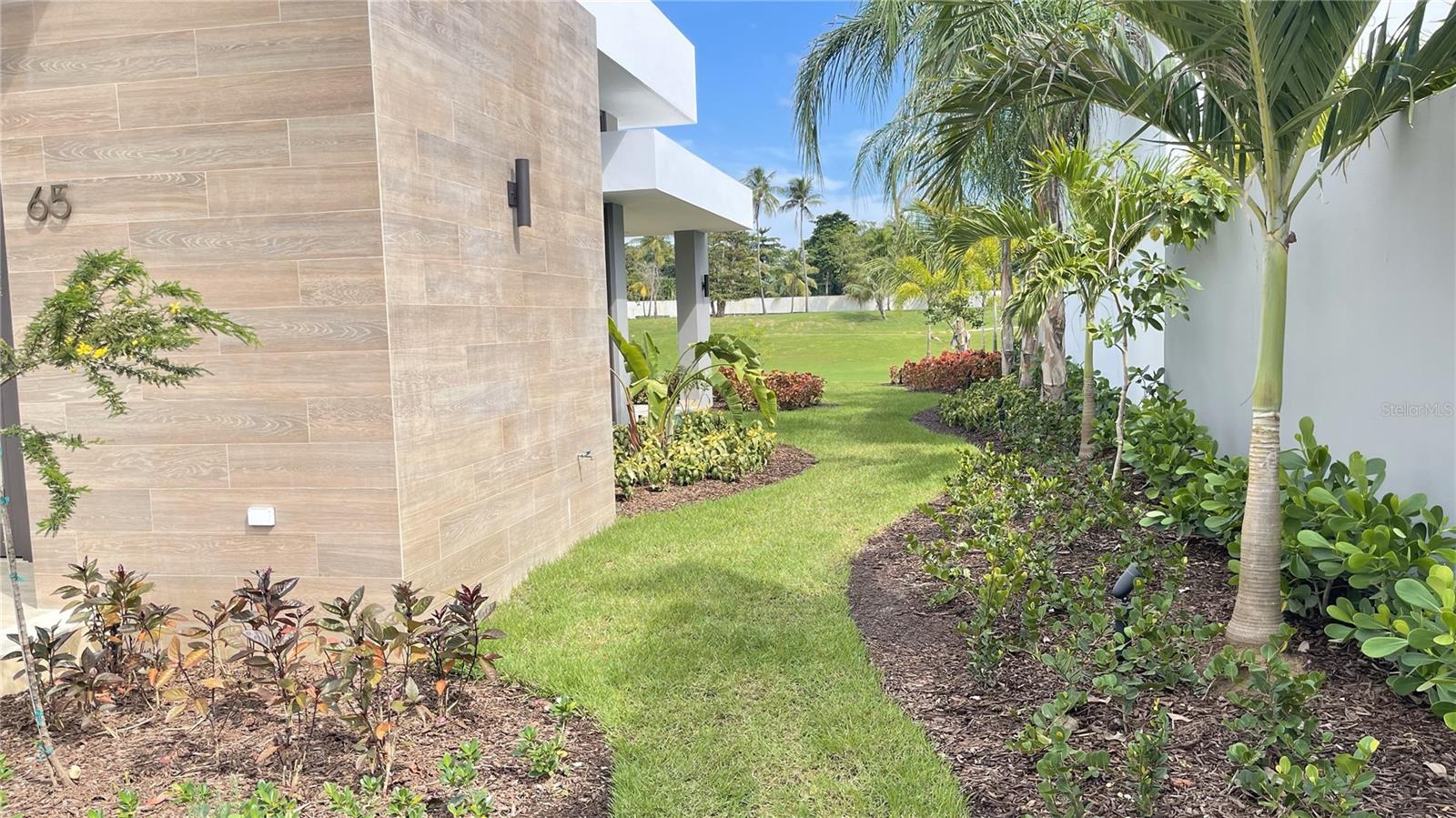 65 THE ISLES AT DORADO BEACH