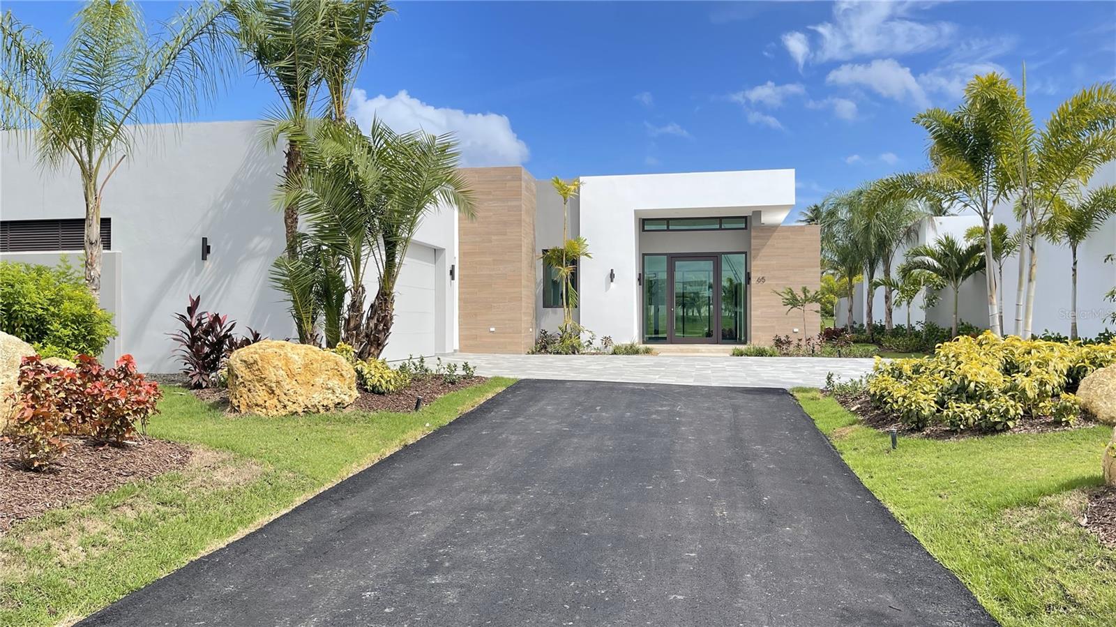 65 THE ISLES AT DORADO BEACH