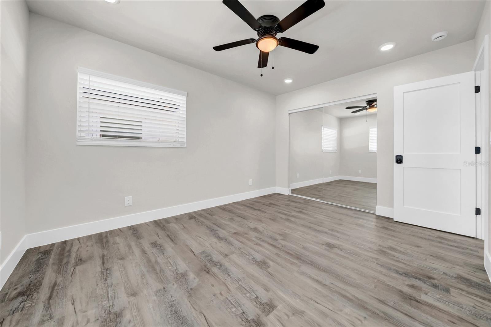 THREE PALMS POINT - Residential