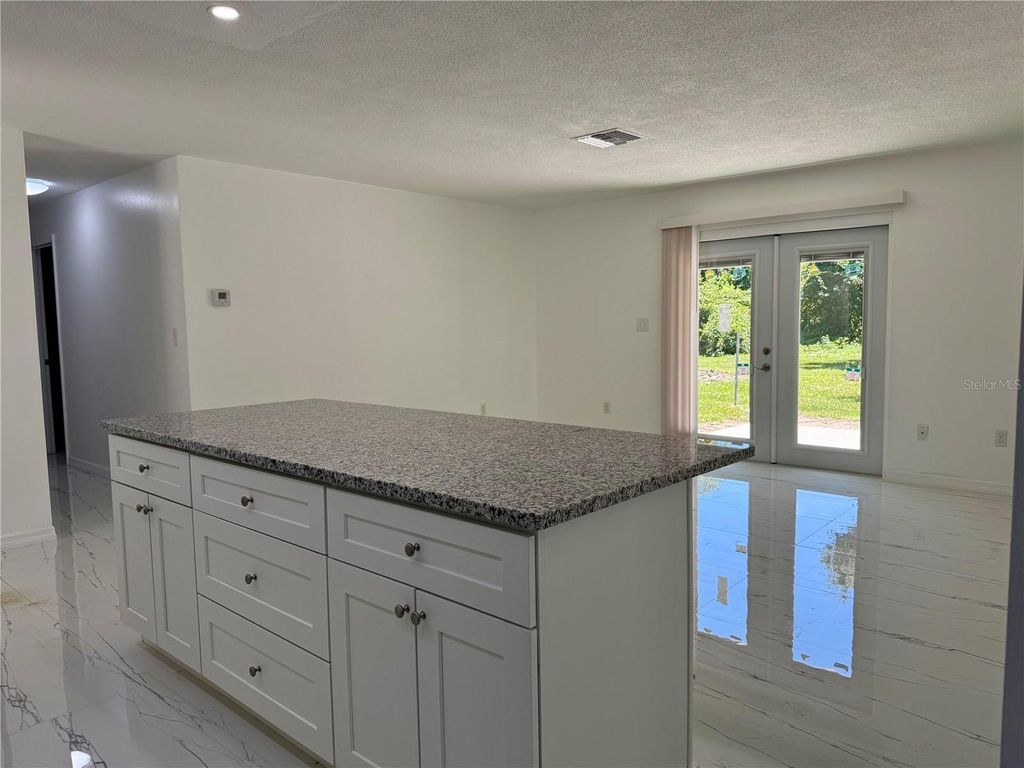 Photo of 1617 Birch Street, Lake Placid, FL 33852 (MLS # O6335212)