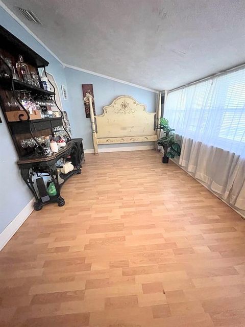 Tiny photo for 2131 NE 3rd Street, Ocala, FL 34470 (MLS # OM722008)