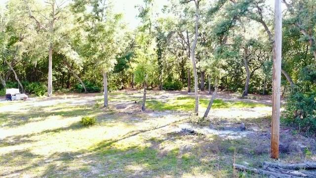 INTERLACHEN LAKES ESTATES - Land