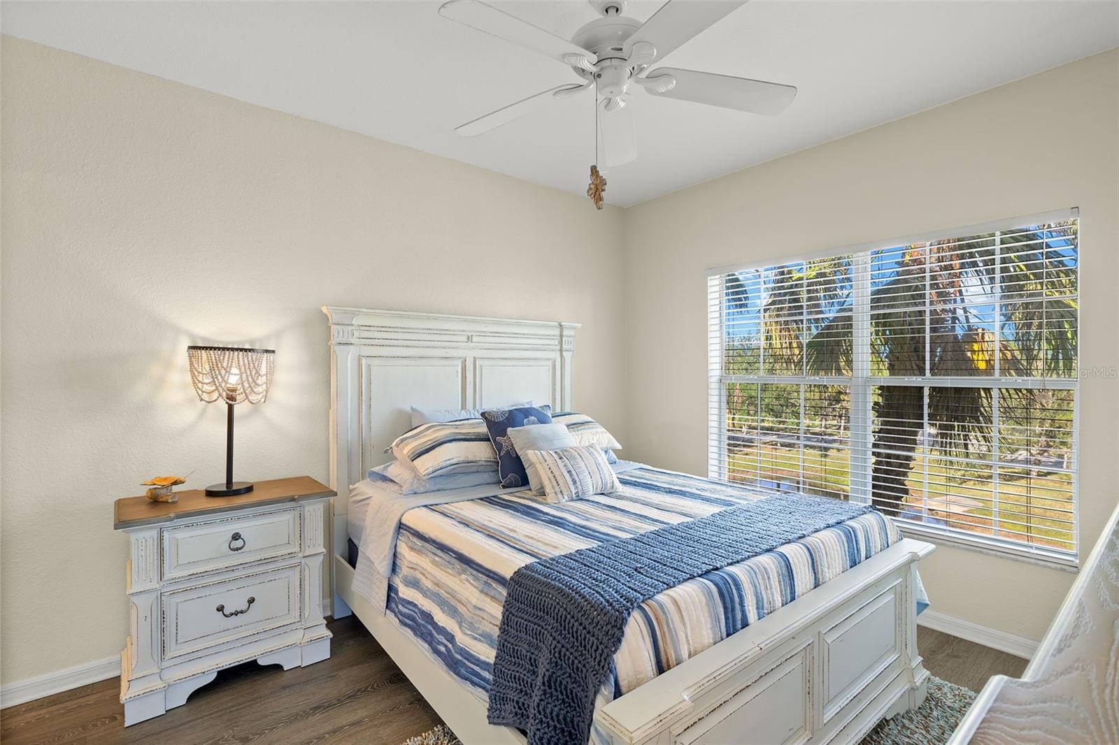 LAKE VIEW II/HERITAGE LAKE PARK - Residential Lease