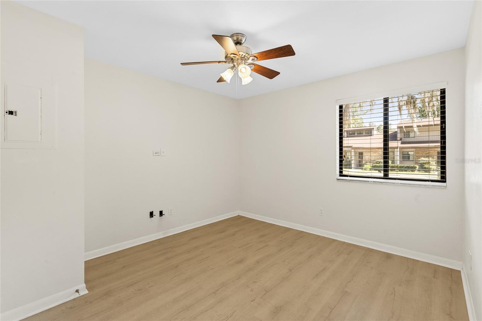 PEBBLE CREEK VILLAS - Residential