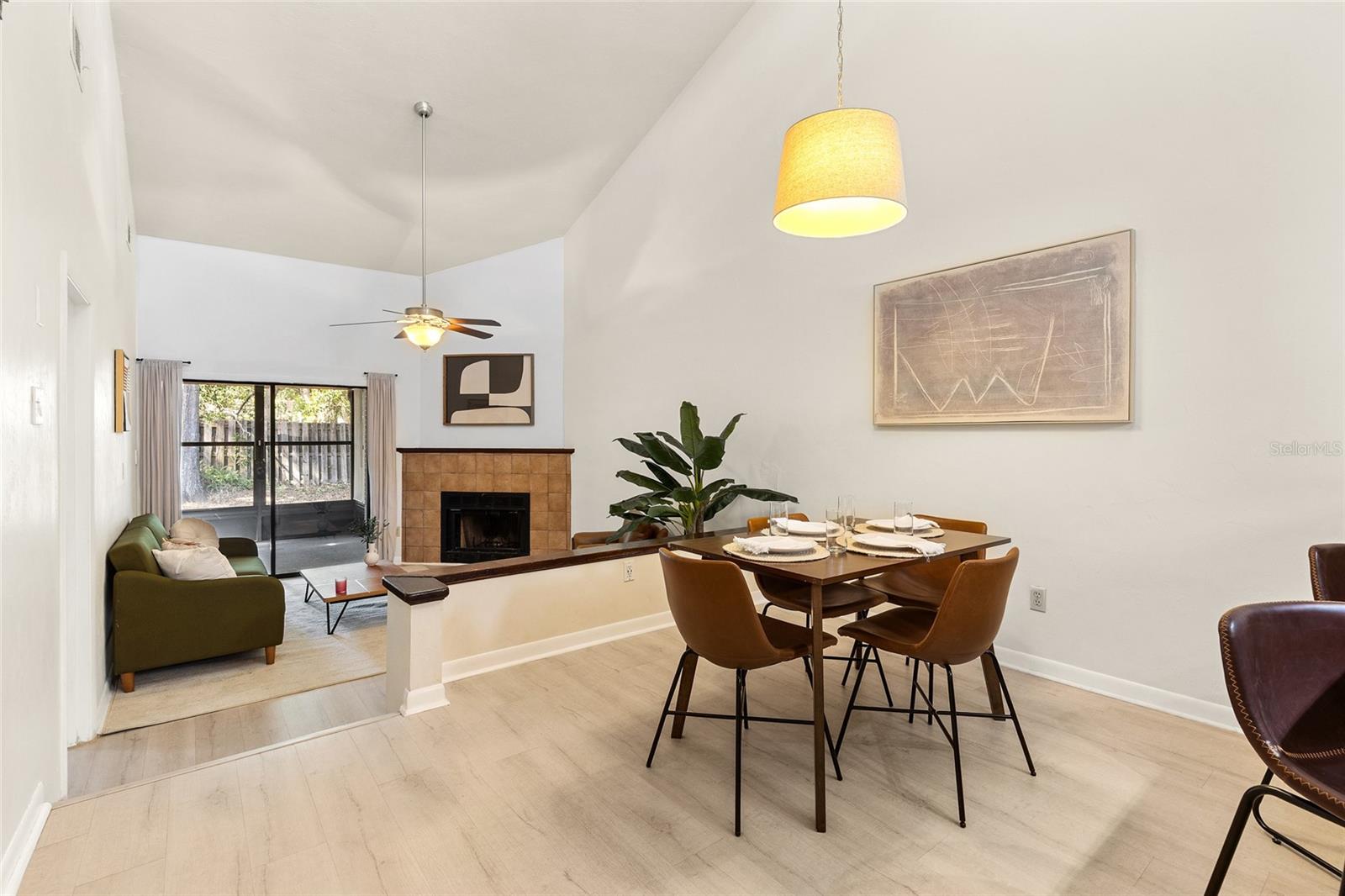PEBBLE CREEK VILLAS - Residential