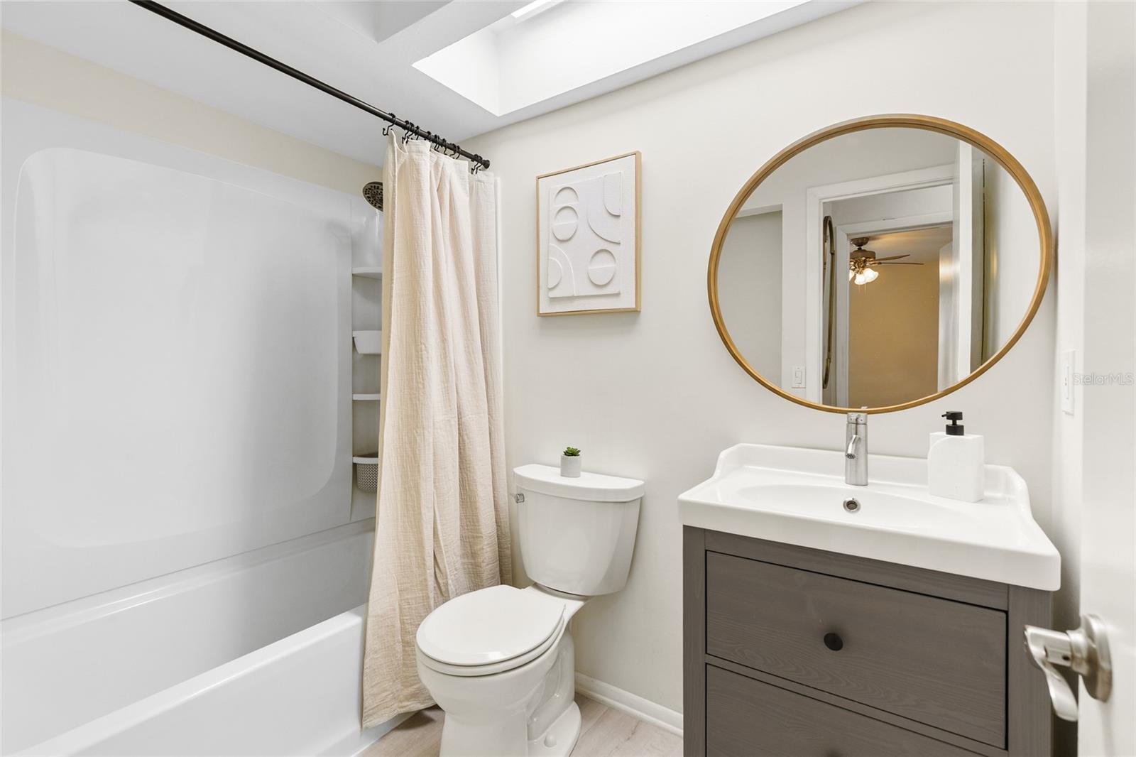 PEBBLE CREEK VILLAS - Residential