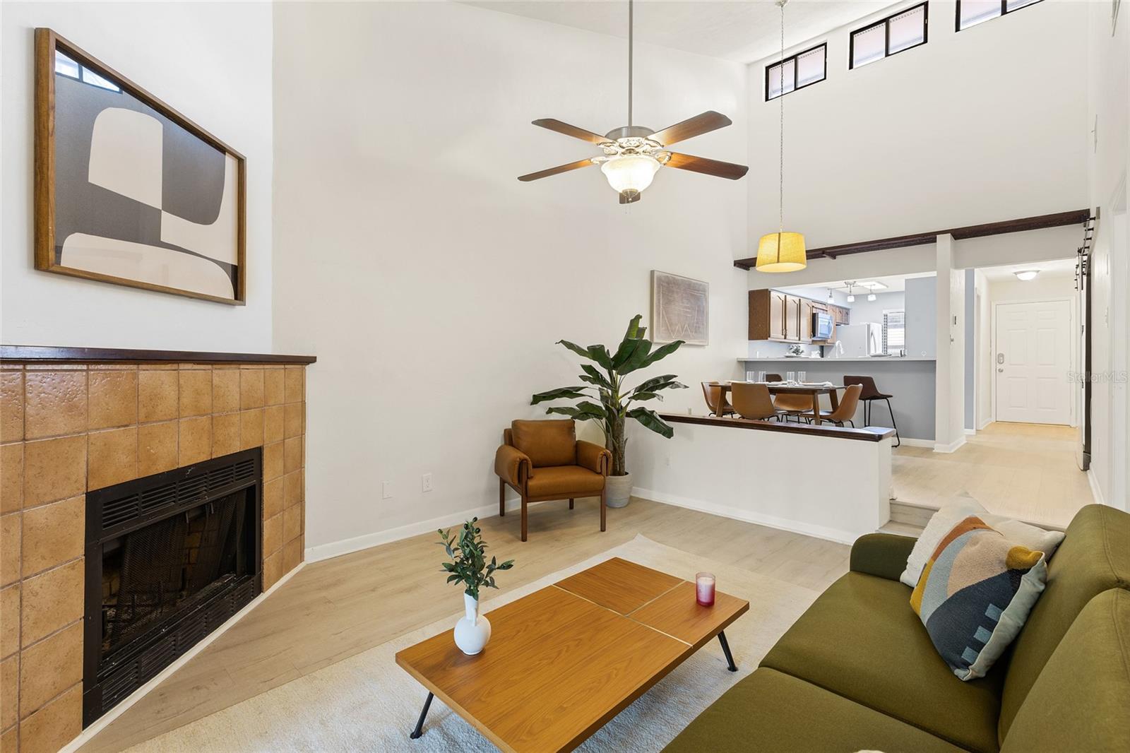 PEBBLE CREEK VILLAS - Residential