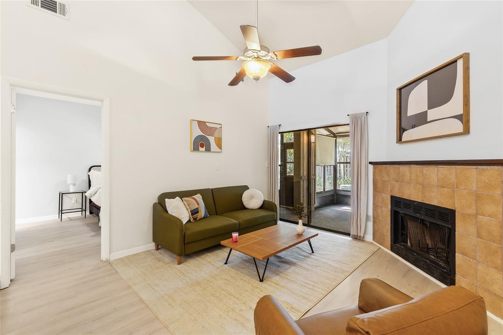 PEBBLE CREEK VILLAS - Residential