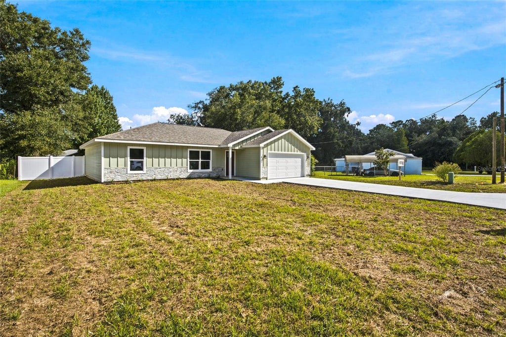 Photo of 4 Cedar Terrace, Ocala, FL 34472 (MLS # OM734476)