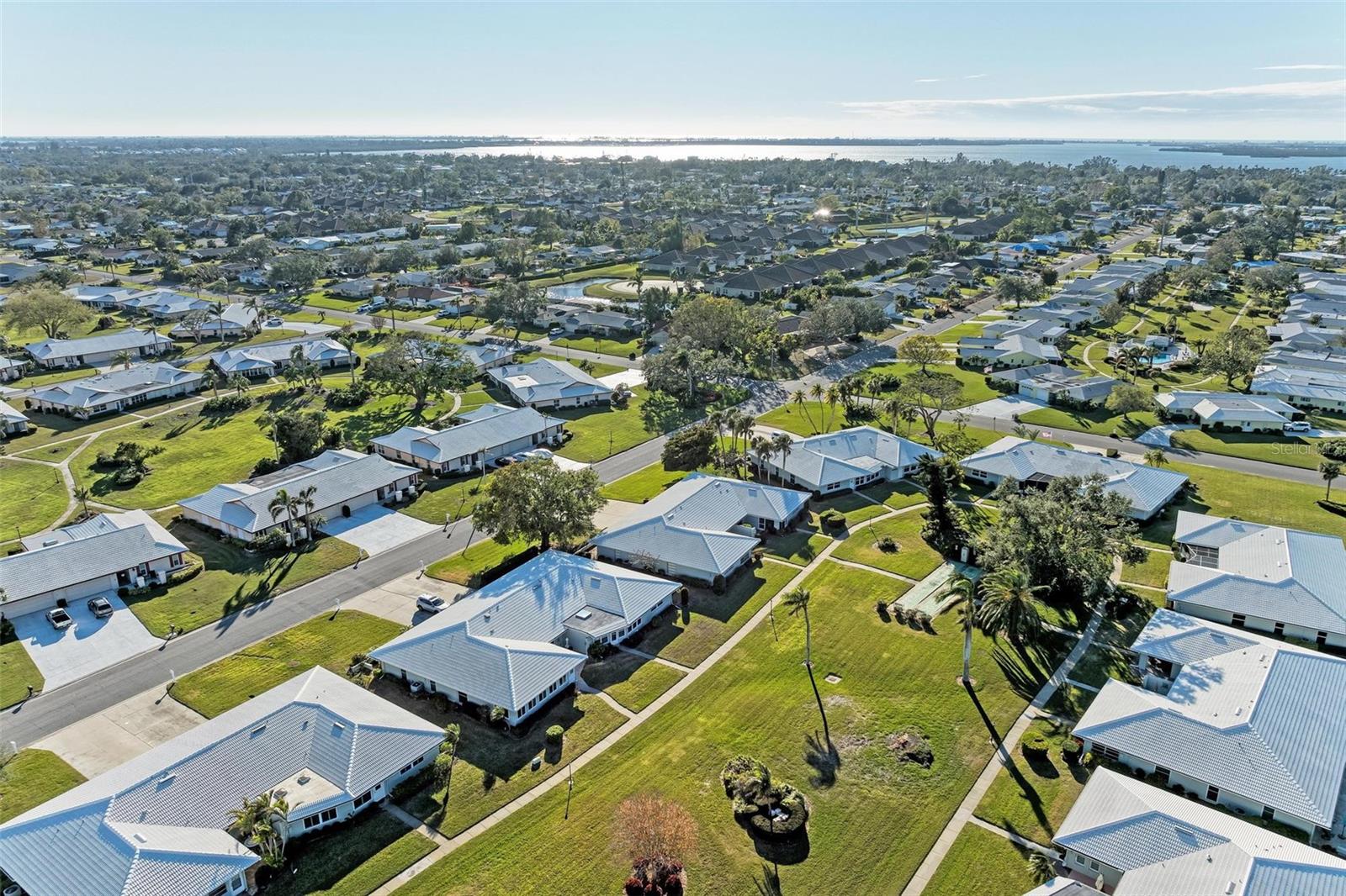 VILLAGE GREEN OF BRADENTON SEC 6 - Residential