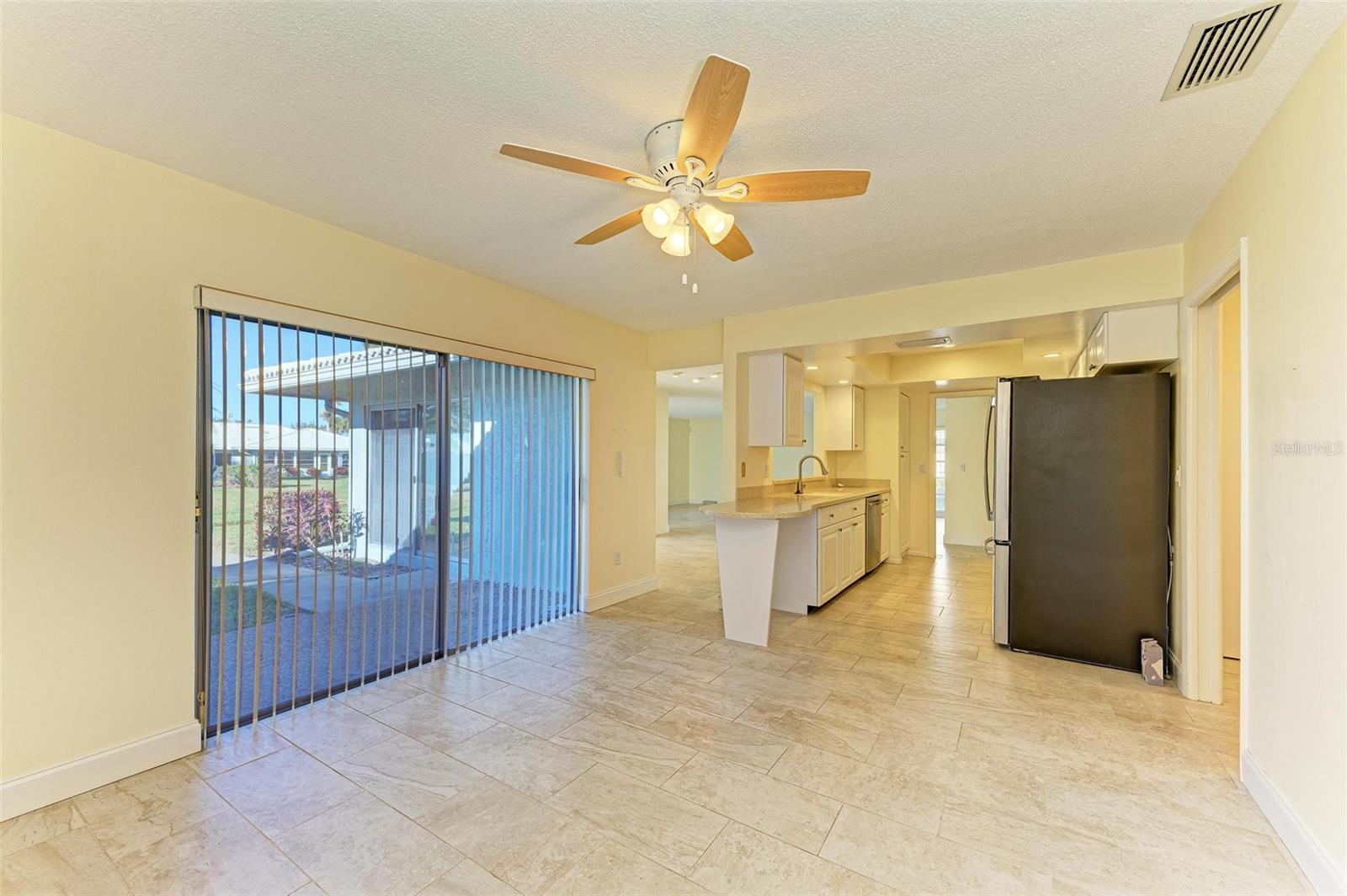 VILLAGE GREEN OF BRADENTON SEC 6 - Residential