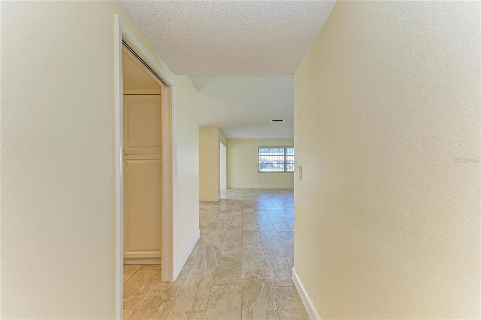 VILLAGE GREEN OF BRADENTON SEC 6 - Residential