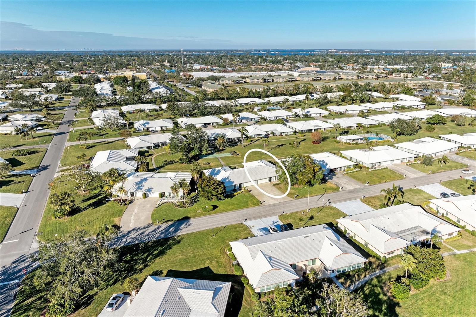 VILLAGE GREEN OF BRADENTON SEC 6 - Residential